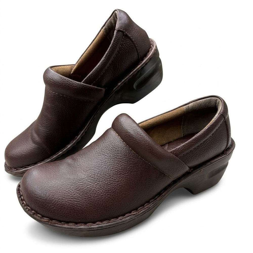 b.o.c. Peggy Clogs Women's Size 8.5 M Brown Slip On Comfort Mule Shoes Born